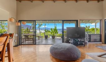44-519 Kaneohe Bay Dr, Kaneohe, HI 96744
