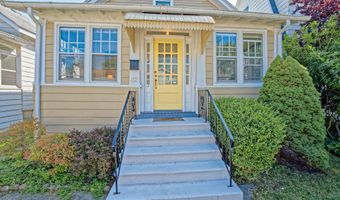 22 Lawnridge Ave, Albany, NY 12208