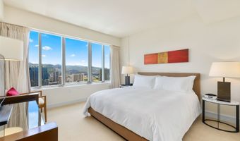 223 Saratoga Rd 3501, Honolulu, HI 96815