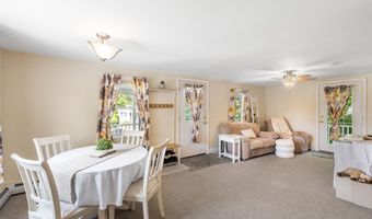 74 Maynesboro St, Berlin, NH 03570