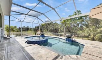 706 Manns Harbor Dr, Apollo Beach, FL 33572