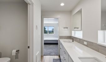 2088 NW Trenton Ave, Bend, OR 97703