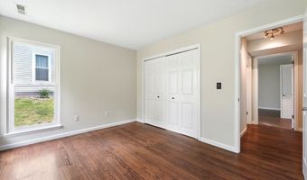 27 Pheasant Run 27, Cromwell, CT 06416