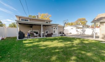 441 S Yale Ave, Addison, IL 60101