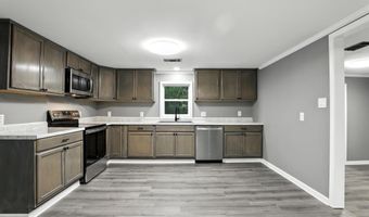 5321 High St, Bauxite, AR 72011