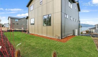 3706 W 3rd St, Anacortes, WA 98221