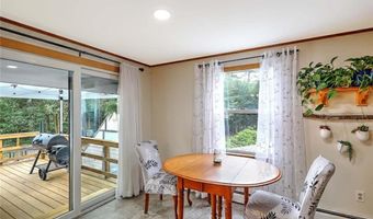 89 Skunk Hill Rd, Hopkinton, RI 02832