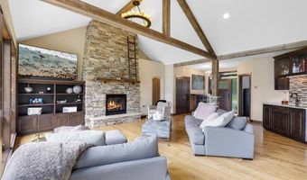3420 Fairview Ave N, Arden Hills, MN 55112