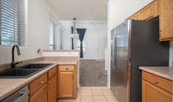 42424 N GAVILAN PEAK Pkwy 12104, Anthem, AZ 85086