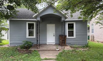 604 Laramie St, Atchison, KS 66002