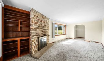 982 W Garfield Rd, Aurora, OH 44202