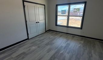 1064 Duke Dr, Bauxite, AR 72011