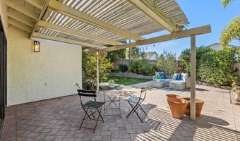 3305 Vivienda Cir, Carlsbad, CA 92009