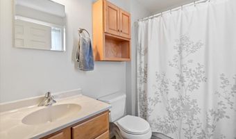 32 Wildersburg Cmn, Barre, VT 05641