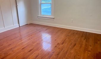 209 W Chrystal St Ab, Andover, NJ 07801