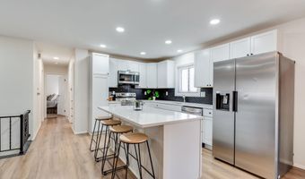 1209 N Helen St, Augusta, KS 67010