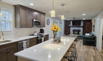 55 Dogwood Rd, East Haddam, CT 06469