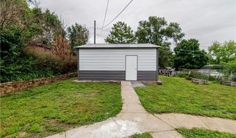 717 Y St, Atchison, KS 66002