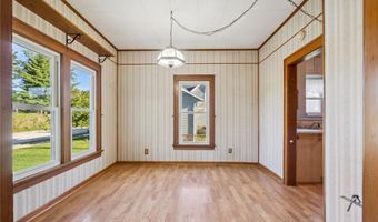 205 S Garnavillo St, Anamosa, IA 52205