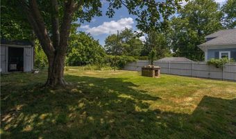 291 Maple Ave 1, Barrington, RI 02806