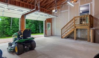 633 Beauty Hill Rd, Barnstead, NH 03218