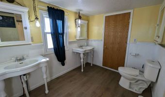 64868 Jackson Rd, Atlantic, IA 50022