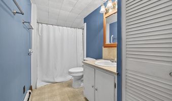 8275 MERTZTOWN Rd, Alburtis, PA 18011