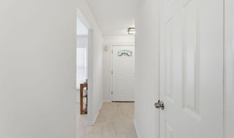 5603 INDEPENDENCE Cir, Alexandria, VA 22312