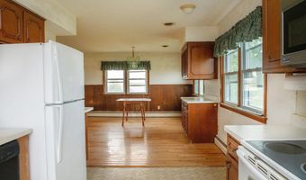 28352 Evergreen, Aplington, IA 50604