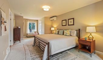 24855 Deer Ln, Bend, OR 97701