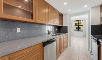 9801 Collins Ave 18H, Bal Harbour, FL 33154