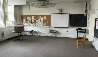 300 3rd St, Belvidere, NJ 07823