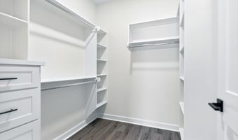 1112 Duke Dr, Bauxite, AR 72011
