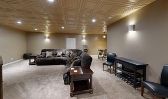 1 Albemarle Ln, Barboursville, WV 25504