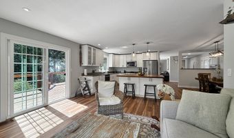 95663 MARTIN RANCH Rd, Brookings, OR 97415