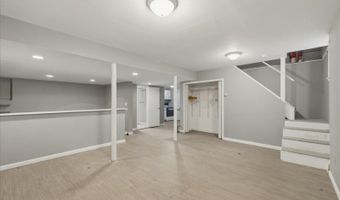 17 Village Way 6, Alloway, NJ 07462