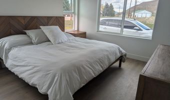 8 Punkin Center Rd, Bellevue, ID 83313