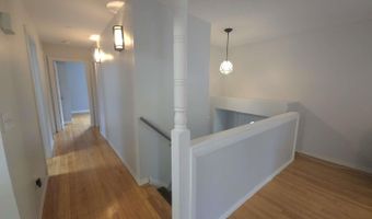 71 Venus Ave, Burlington, VT 05408