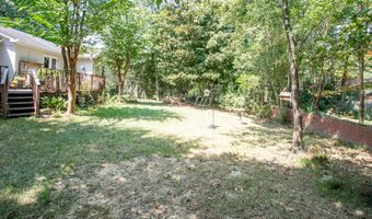 1036 Parkwood Pl, Jackson, MS 39206