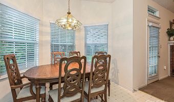 5607 Oak Dr, Charlotte, NC 28216