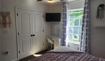 139 Frank Dr, Allen, PA 18067