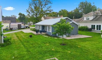 300 Lane 195 Crooked Lk, Angola, IN 46703