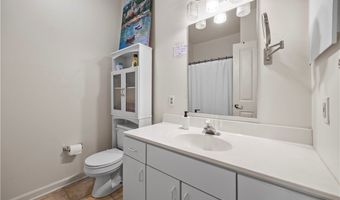 51 S 17th St, Airville, PA 15203