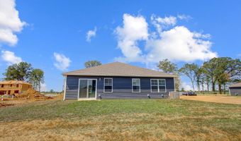 10 Sawmill Dr, Ashville, OH 43103