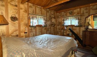 8002 HOLLY Ln, Alvin, WI 54542