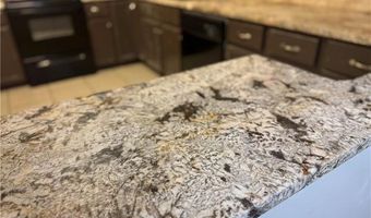 2113 KIMBERLY St, Alexandria, LA 71301