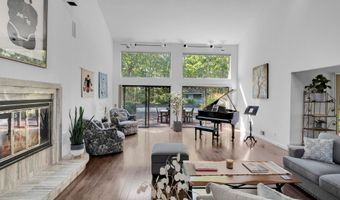 2113 First Ave, Allenwood, NJ 08720