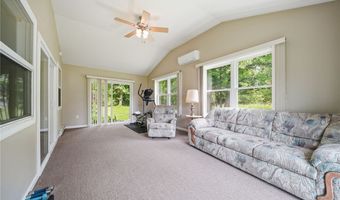 5390 Savannah Dr, Ashtabula, OH 44004