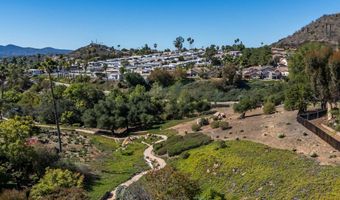 1952 Buckskin Gln, Escondido, CA 92027