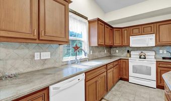 9 COURTNEY REA Cir, Reading, PA 19606